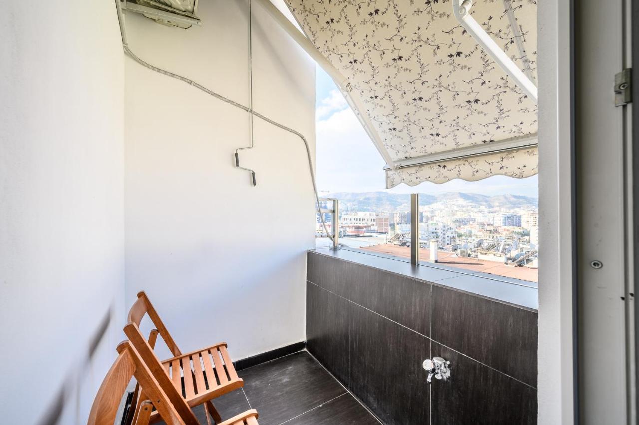 Miku Apartments-Luxury City View At Wilson Square Tirana Buitenkant foto